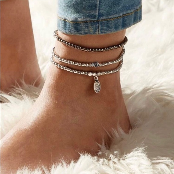 mam262 Jewelry - Silver Layered Beaded Anklet